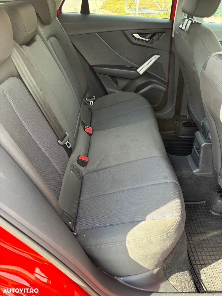 Audi Q2 1.6 30 TDI S tronic Design - 12