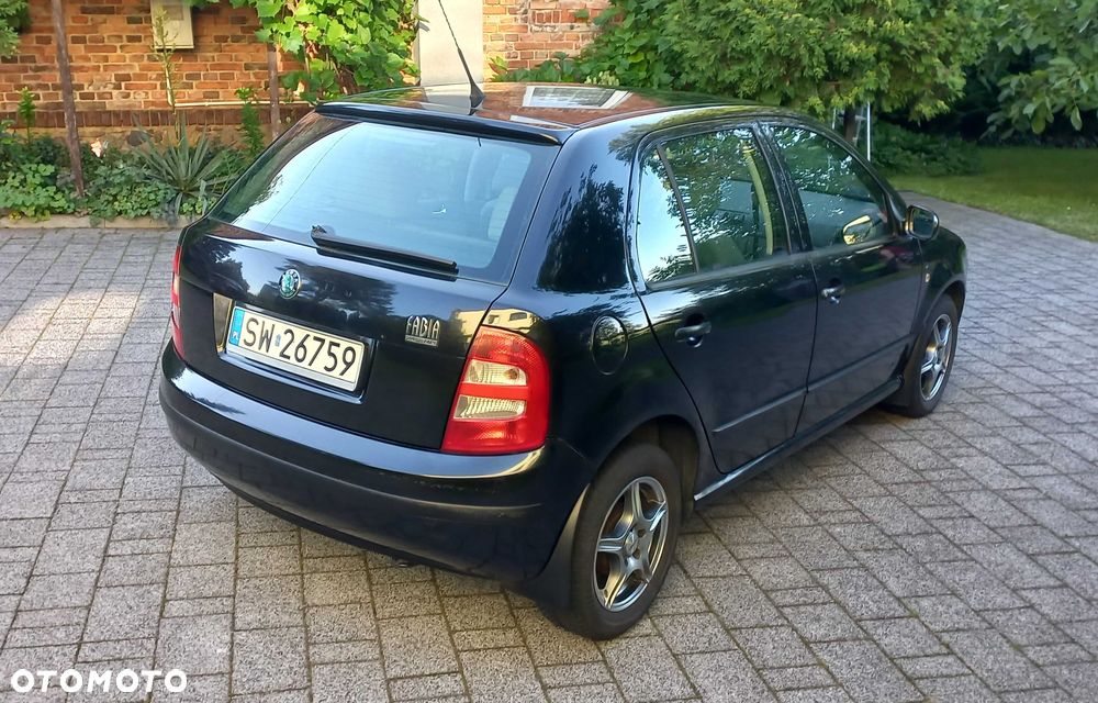 Skoda Fabia - 4
