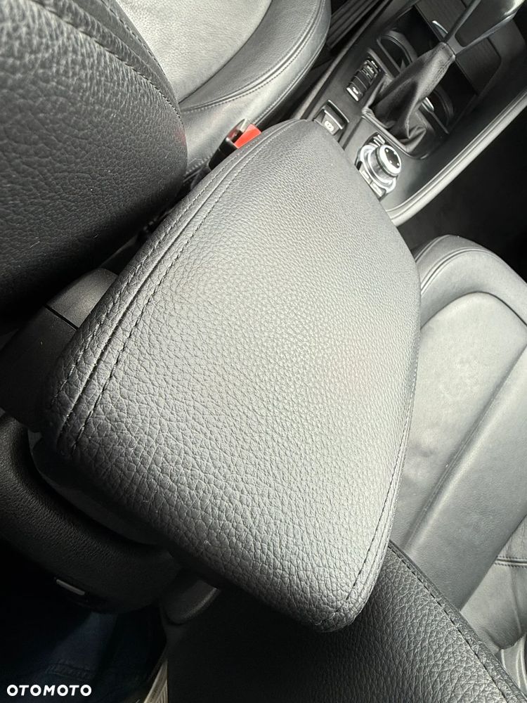 BMW X1 xDrive20d xLine sport - 29