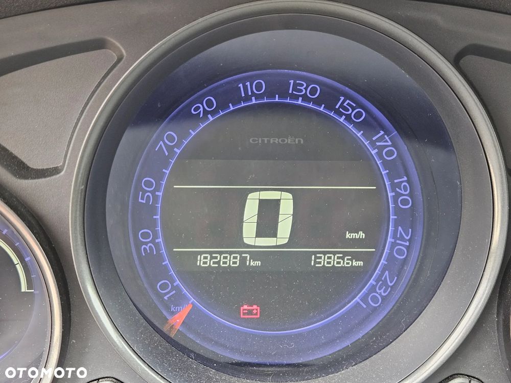 Citroën C4 1.6 HDi Seduction - 8