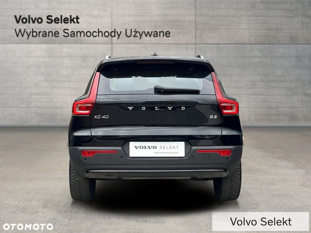 Volvo XC 40 - 4
