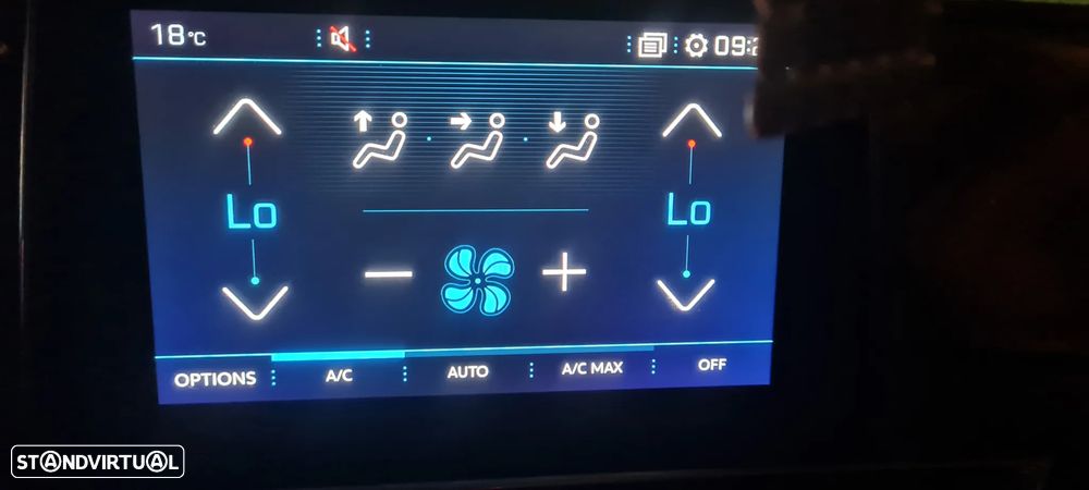 Peugeot 5008 BlueHDI 130 EAT8 Allure Business-Pack - 35