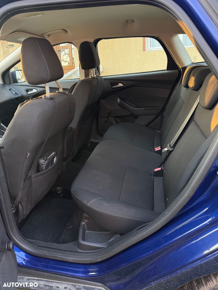 Ford Focus 1.5 TDCi DPF Start-Stopp-System Business - 7