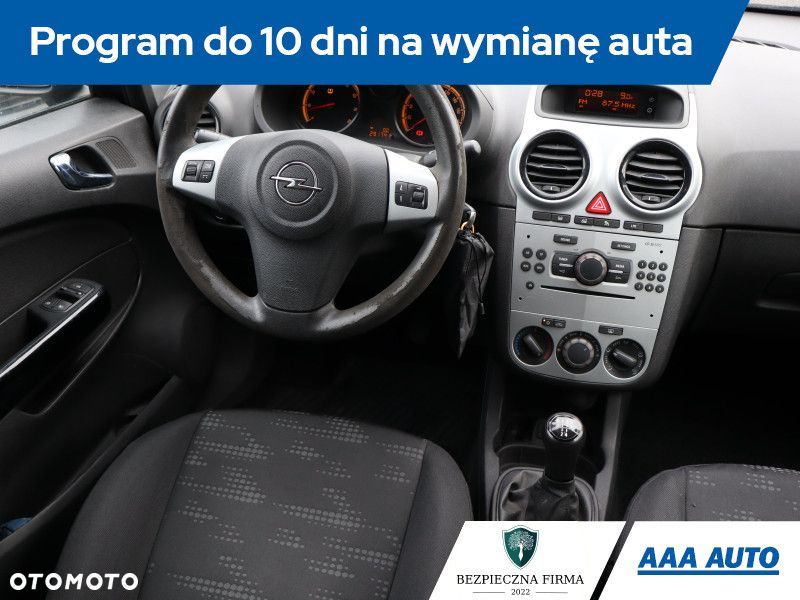 Opel Corsa - 8