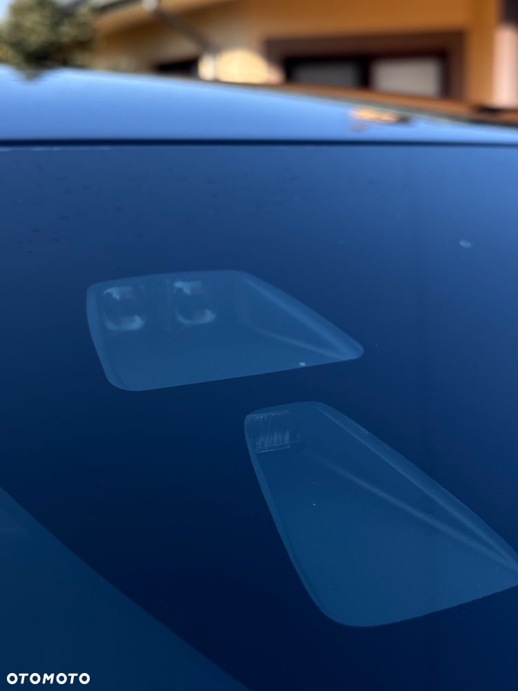 Volvo V40 D2 - 30