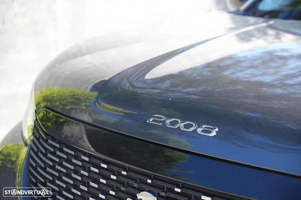 Peugeot 2008 1.2 PureTech Allure Pack - 28