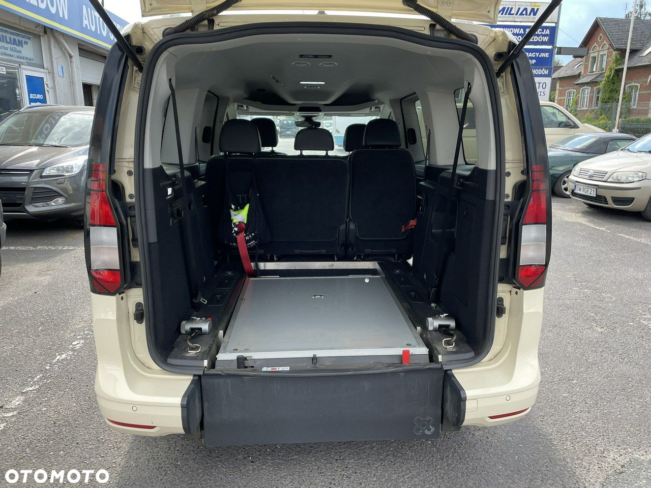 Volkswagen Caddy 2.0 TDI BMT (7-Si.) DSG Edition Maxi - 10