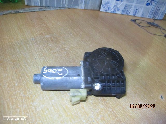 Motor Elevador Vidro 990407100 MERCEDES W163 ML 2002 FE - 5