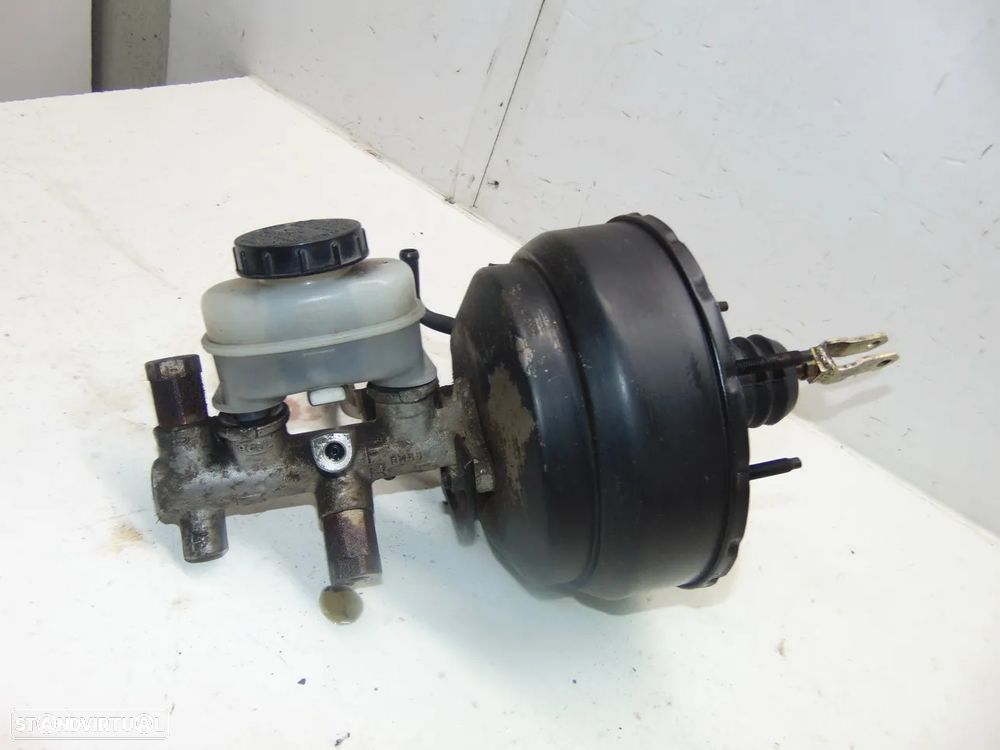 Nissan 100 NX servo-freio