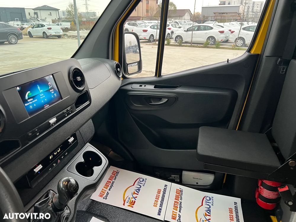 Mercedes-Benz Sprinter - 11
