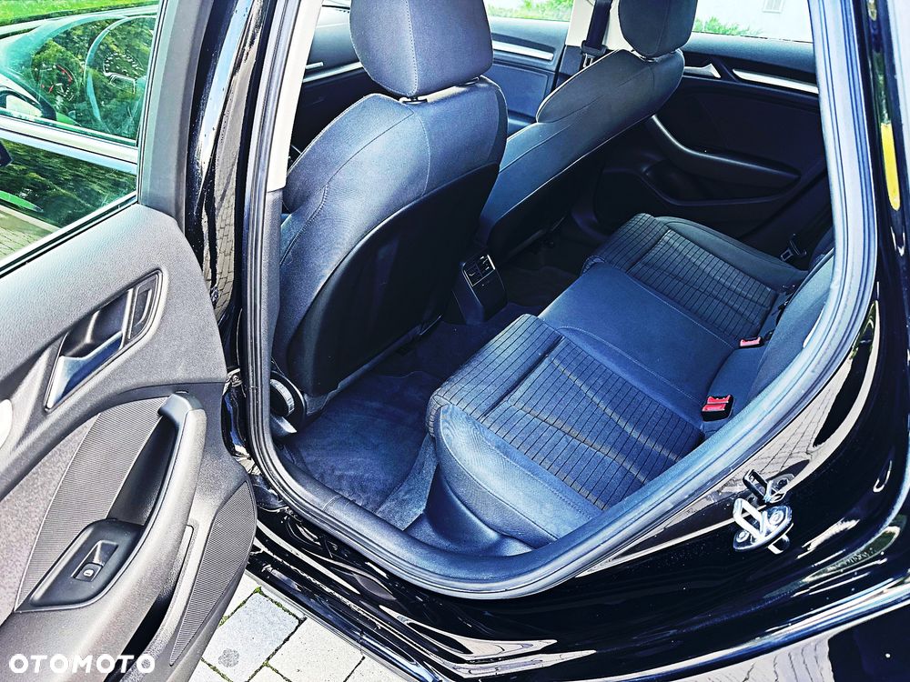 Audi A3 Sportback 1.8 TFSI quattro S tronic S line Sportpaket - 36