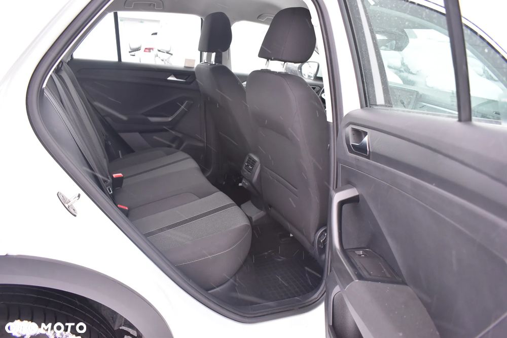 Volkswagen T-Roc 1.5 TSI Life - 16