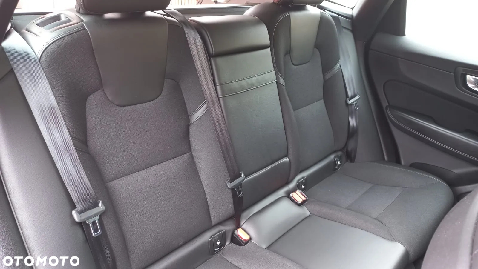 Volvo XC 60 D4 Geartronic Momentum - 15