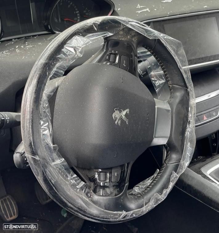 VOLANTE PEUGEOT 308 - 1