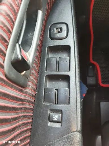 Mazda 3 2.0 16V Active - 13