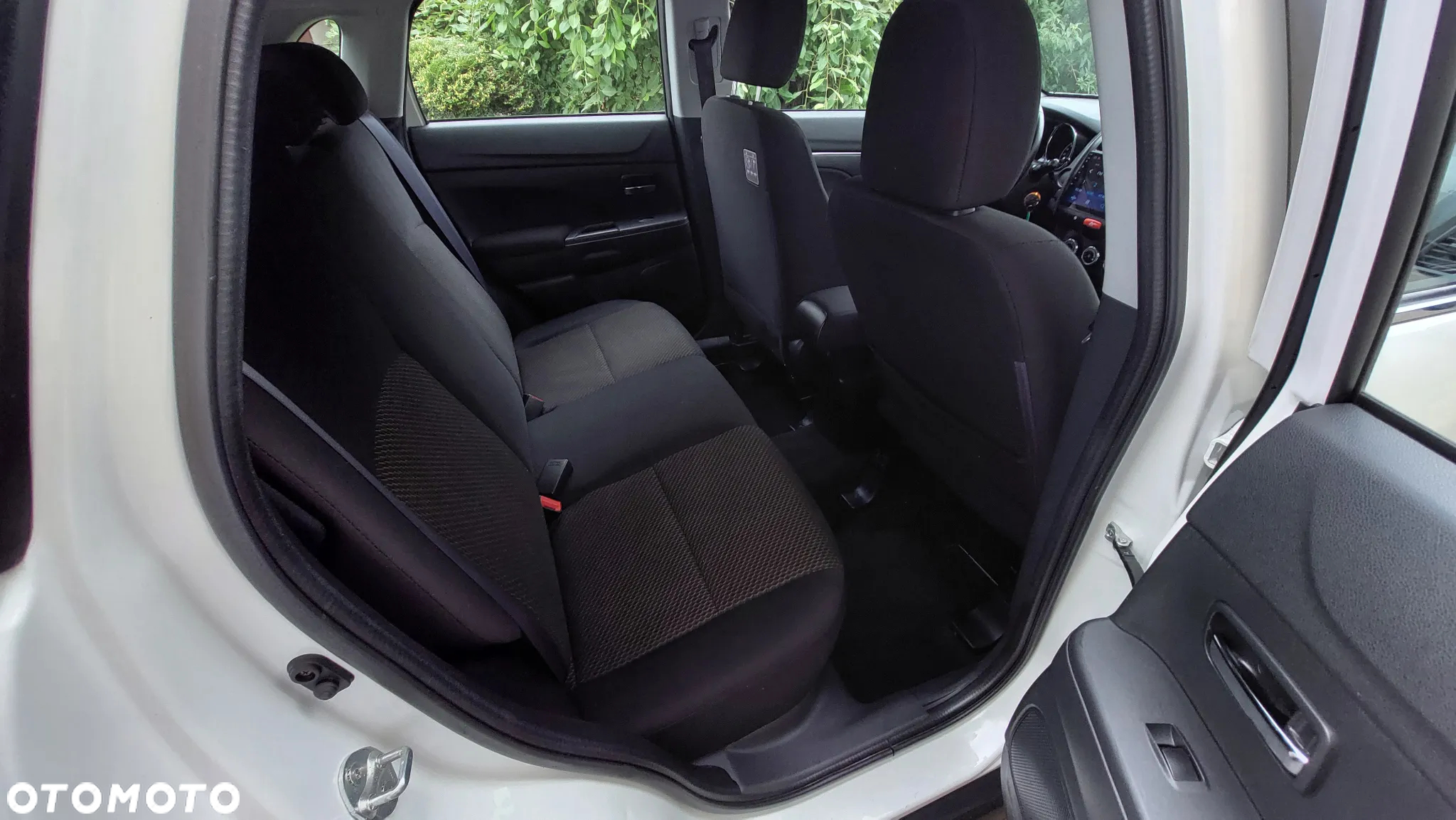 Mitsubishi ASX 1.6 DI-D 4WD Plus - 13