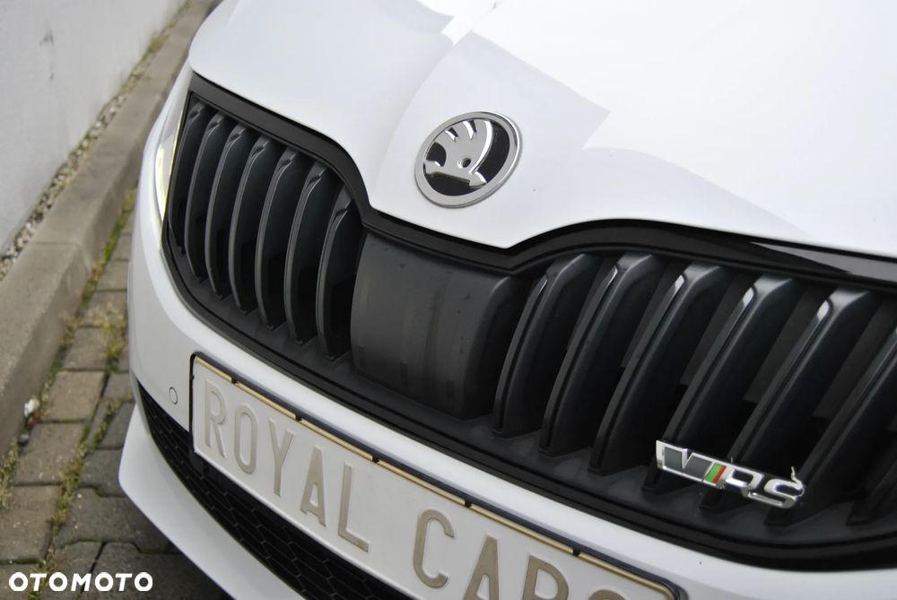 Skoda Octavia Combi 2.0 TDI DSG RS - 15