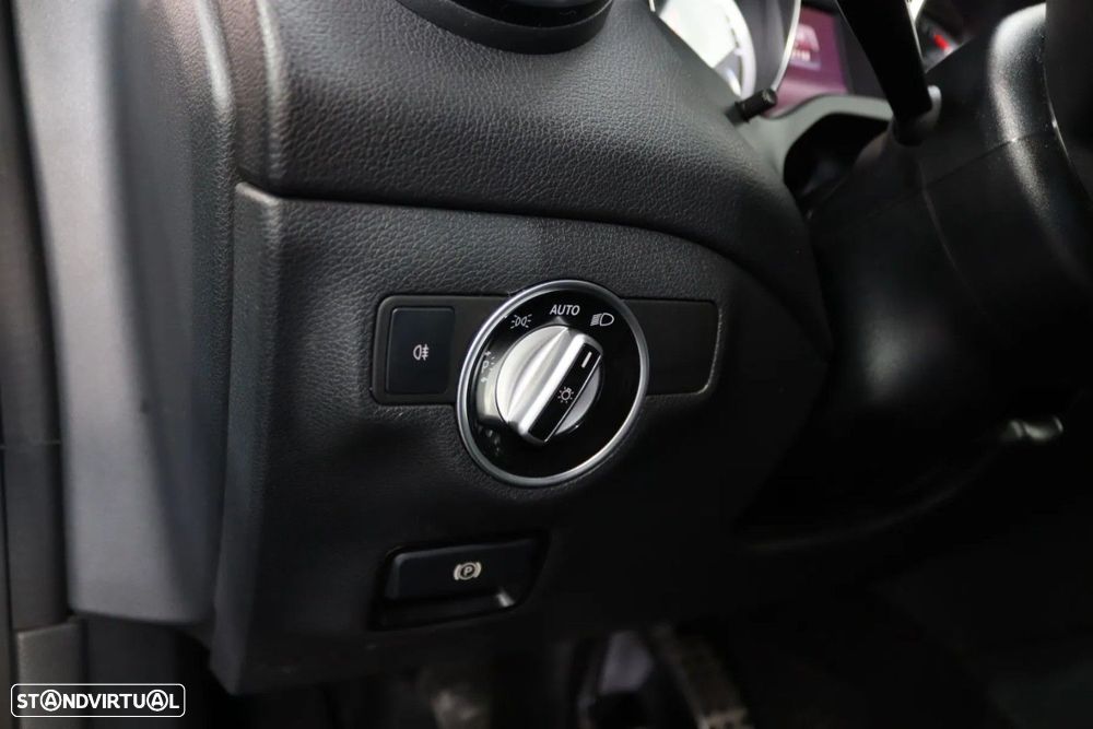 Mercedes-Benz CLA 200 CDI AMG Line - 12