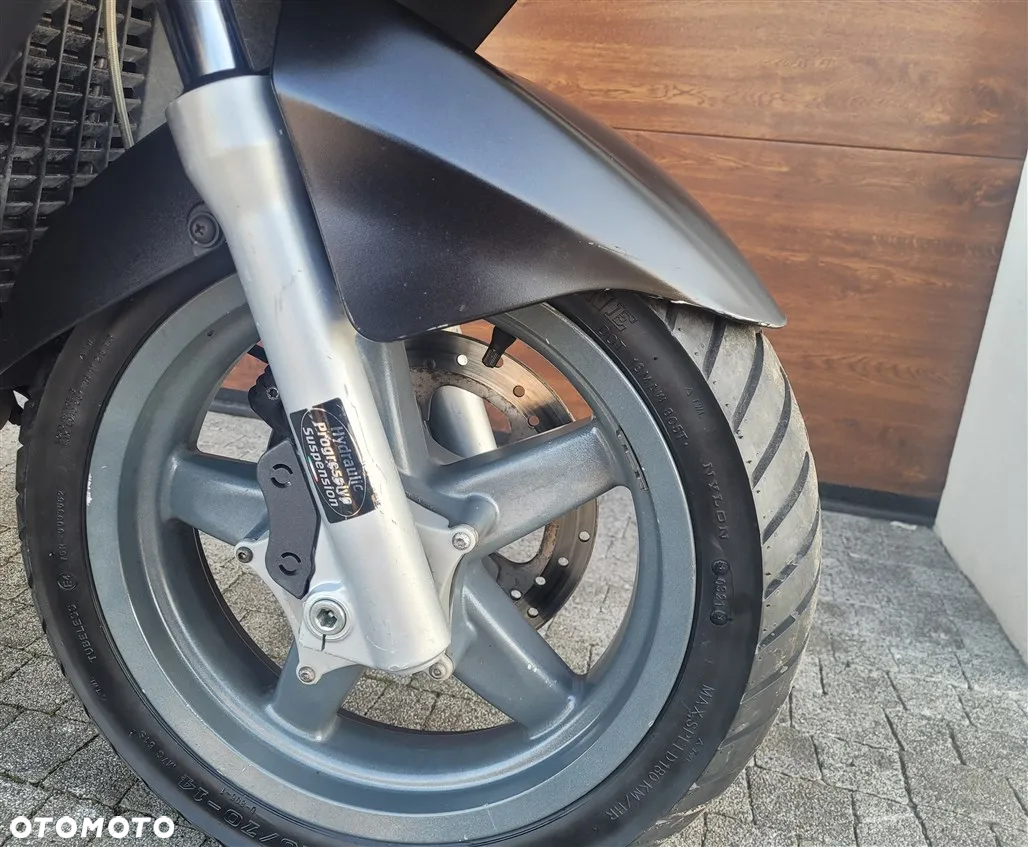 Piaggio Xevo - 6