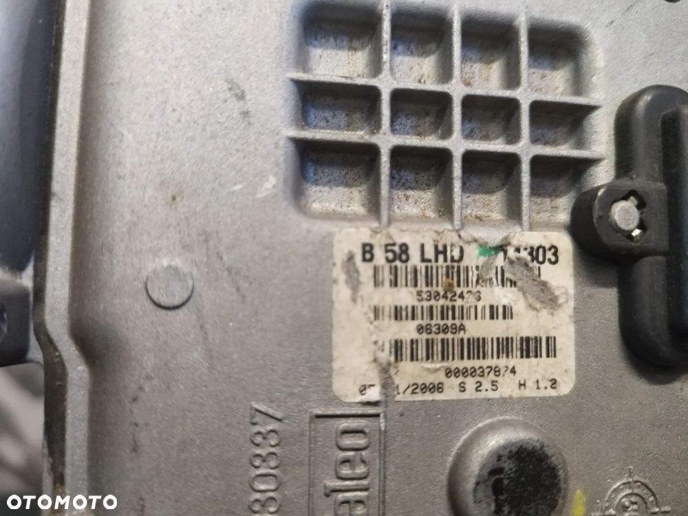 Mechanizm Wycieraczek Prawy Przód Citroen C4 Picasso I Europa 2006-2013 - 3