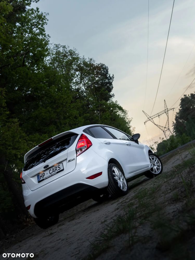Ford Fiesta 1.25 Celebration - 3
