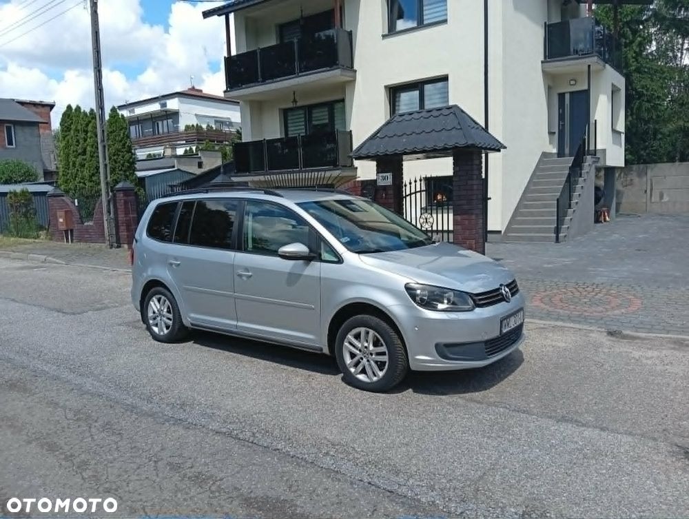 Volkswagen Touran 1.4 TSI Trendline DSG - 6