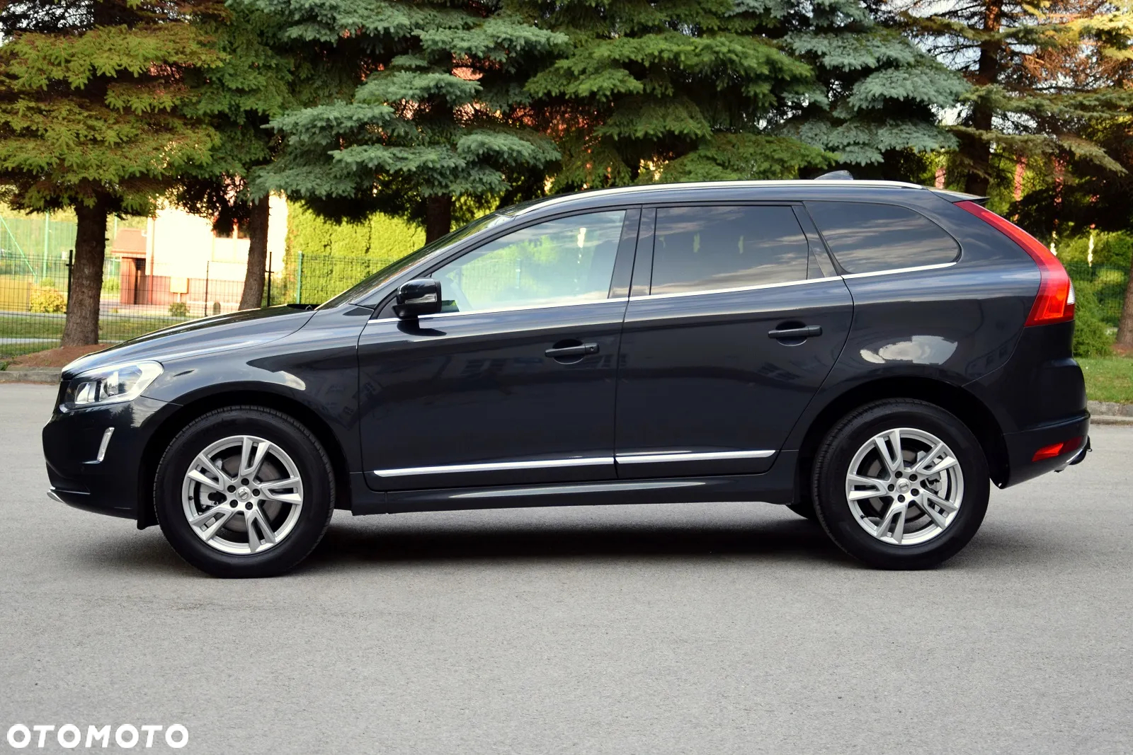 Volvo XC 60 D4 Momentum - 10