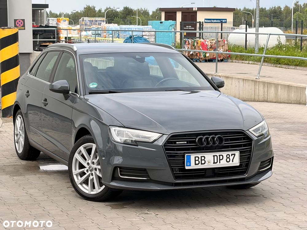 Audi A3 Sportback - 1