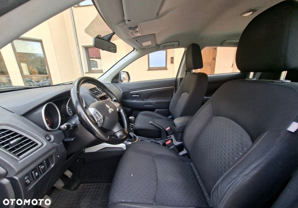 Mitsubishi ASX - 20