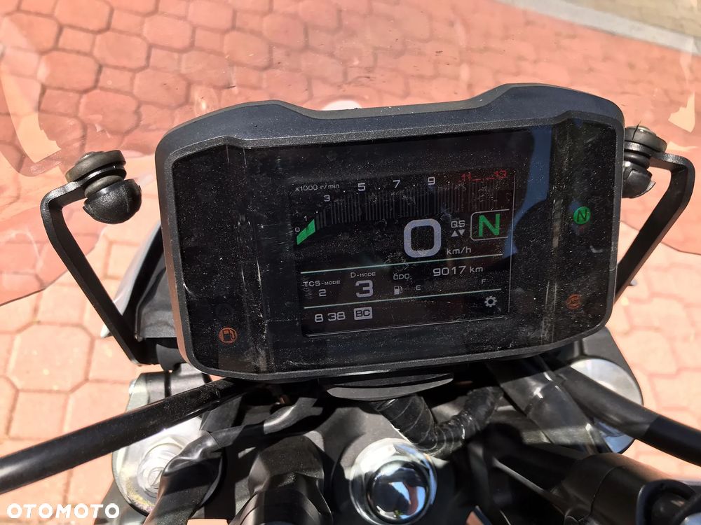 Yamaha MT - 11