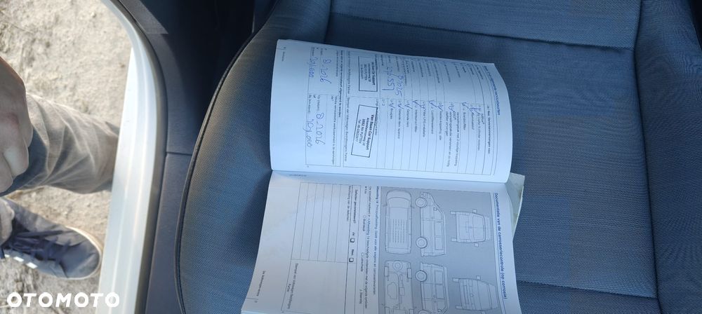 Volkswagen Caddy - 17