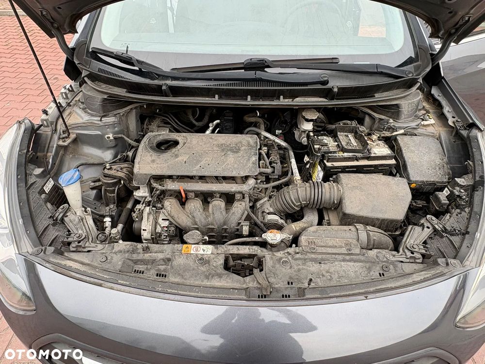 Hyundai i30 1.4 Comfort - 26