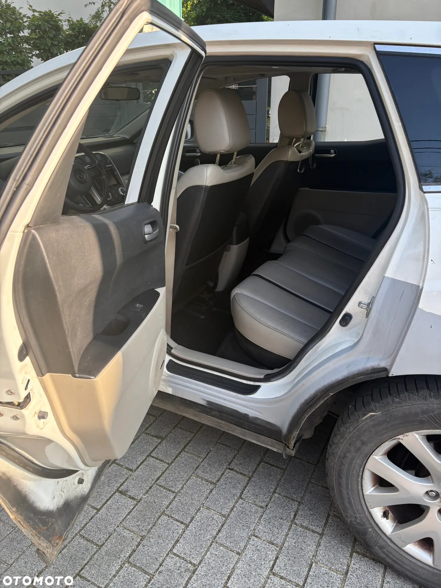Mazda CX-7 - 13