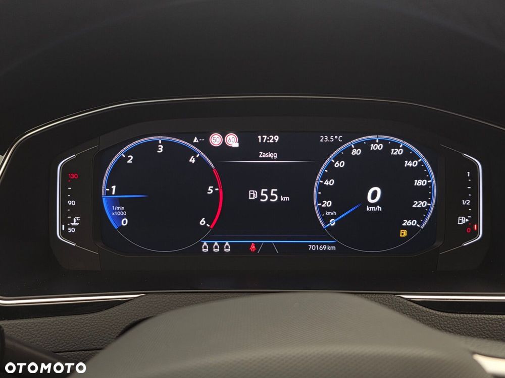 Volkswagen Passat Variant - 22