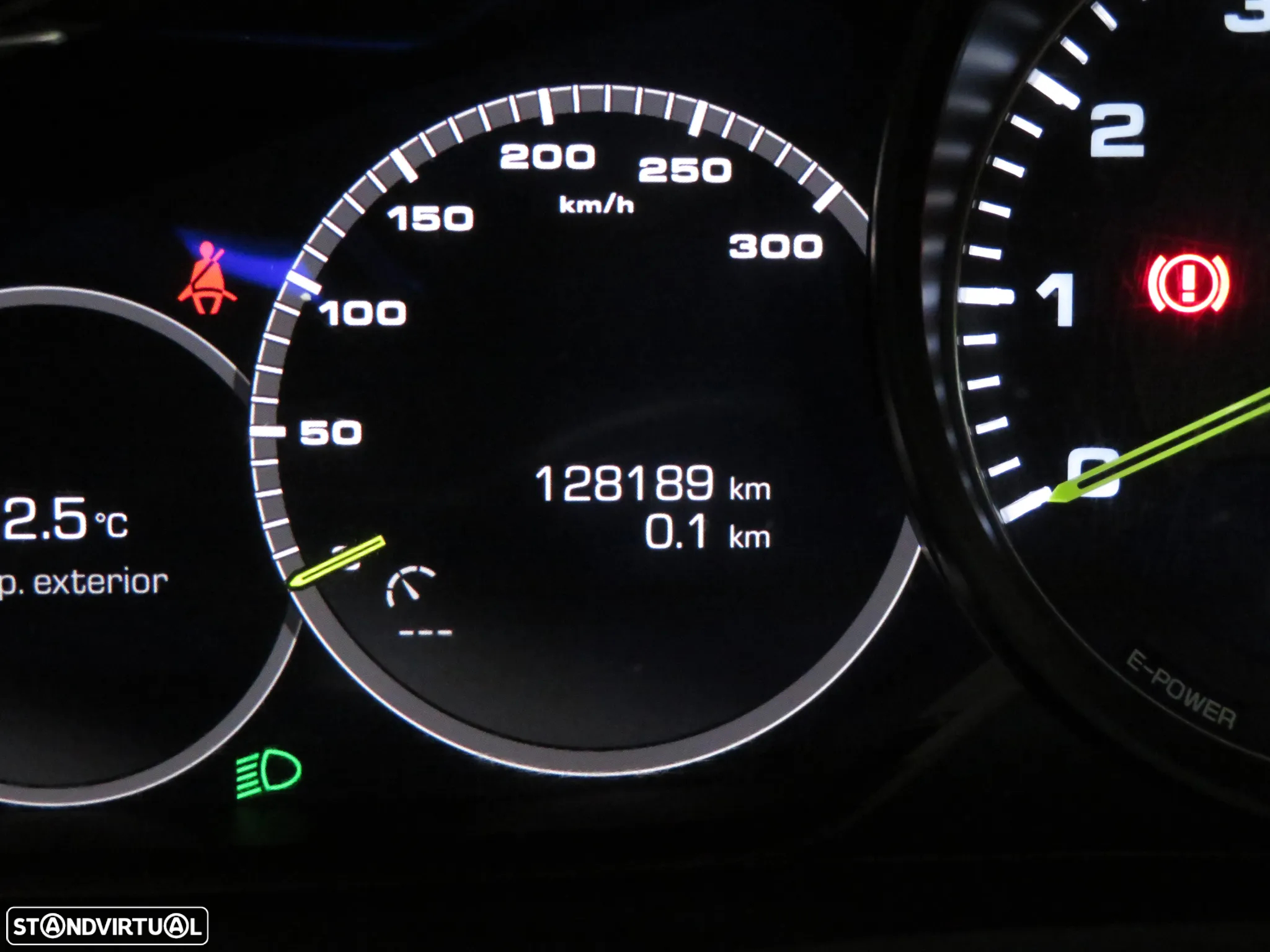 Porsche Panamera 4 E-Hybrid - 49
