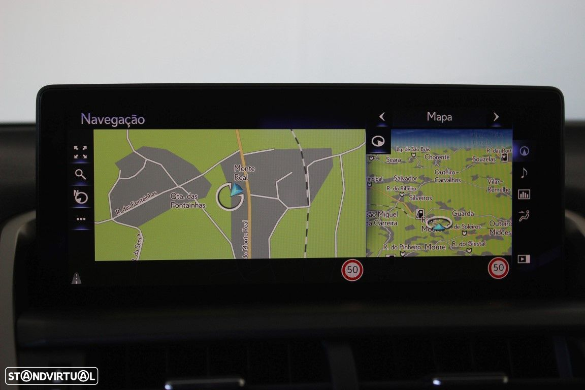 Lexus NX 300h Executive - 33