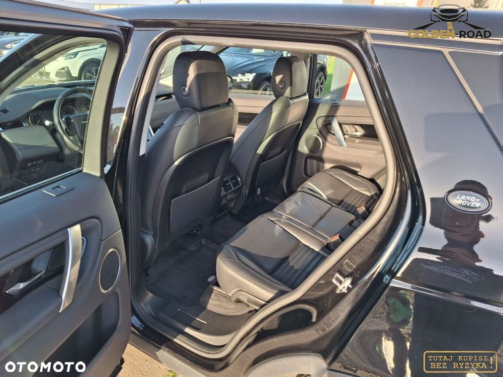 Land Rover Discovery Sport - 12