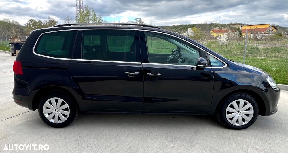 Volkswagen Sharan 2.0 TDI DPF BlueMotion Comfortline - 4