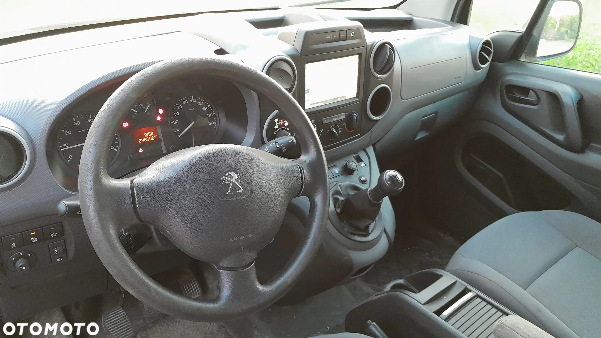 Peugeot Partner - 10
