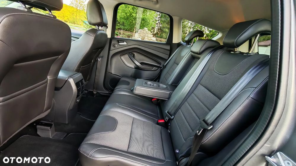 Ford Kuga 2.0 TDCi 4x4 Individual - 25