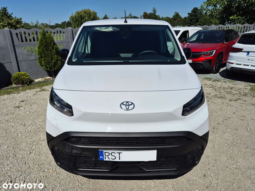 Toyota Proace City - 24