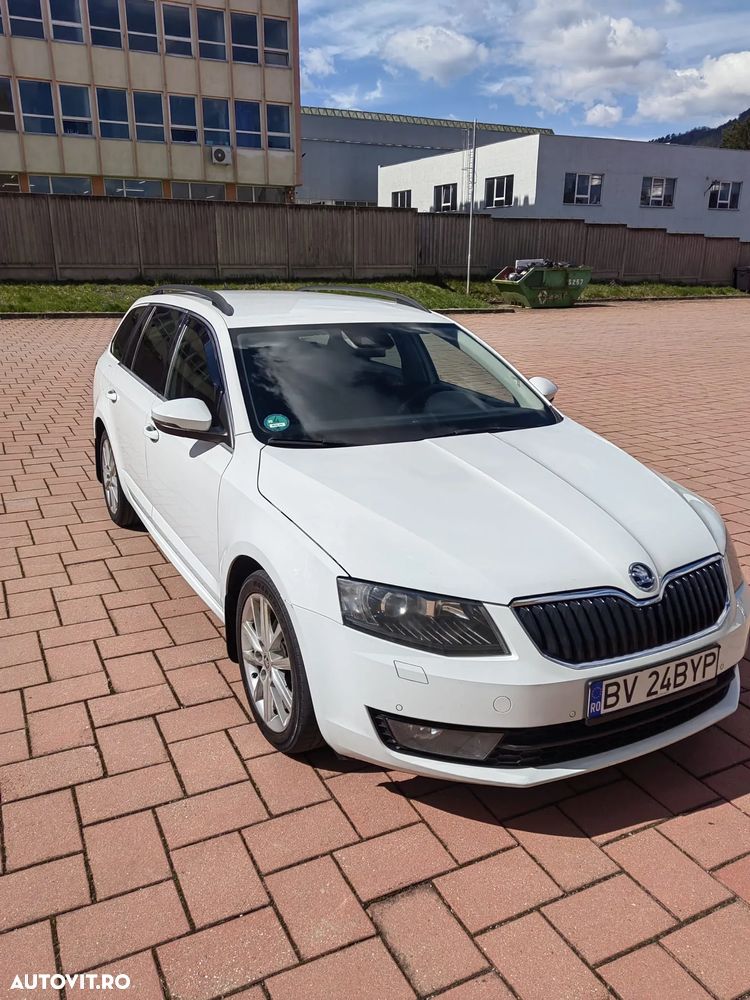 Skoda Octavia 2.0 TDI DSG Ambition - 6