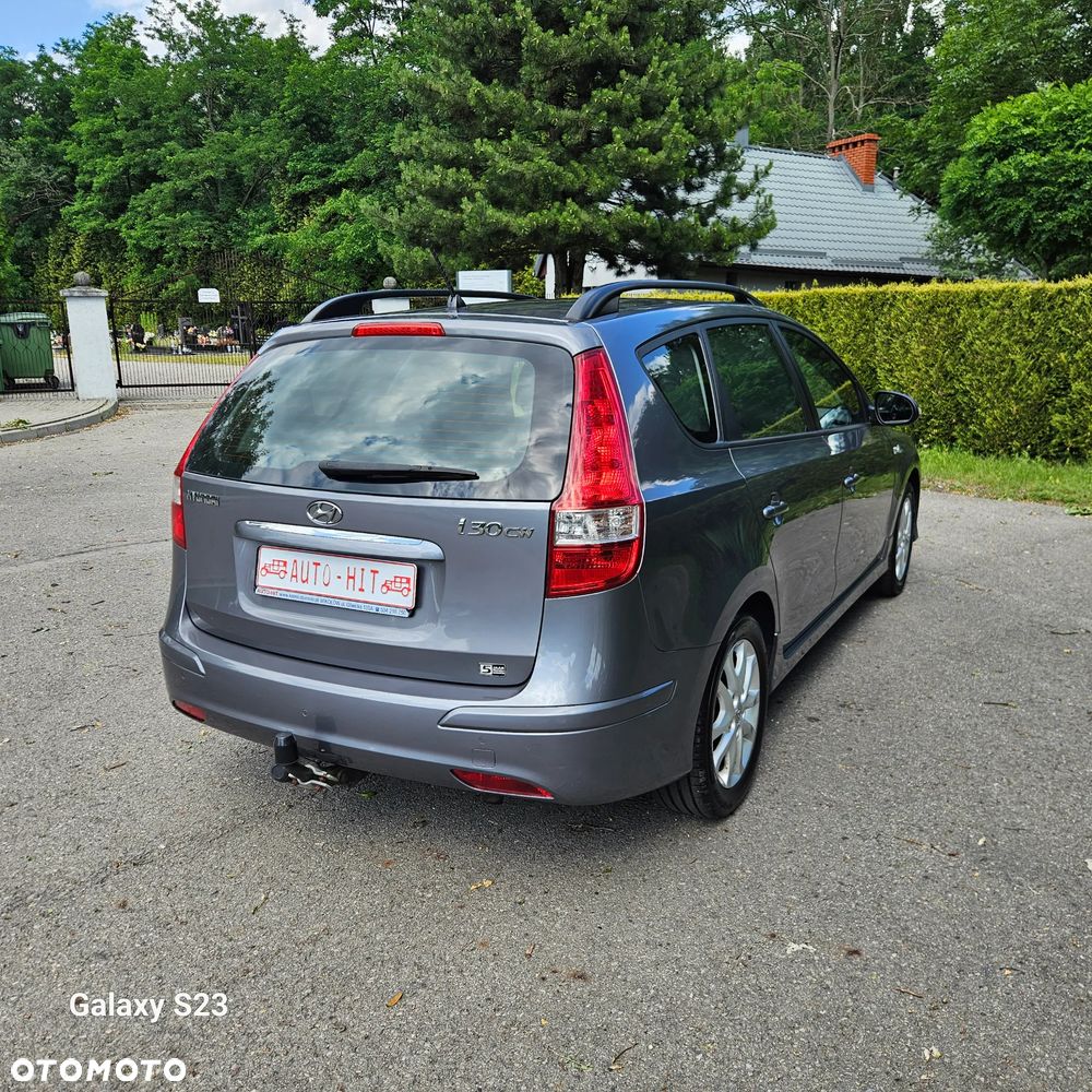 Hyundai i30 i30cw 1.4 blue Comfort - 11