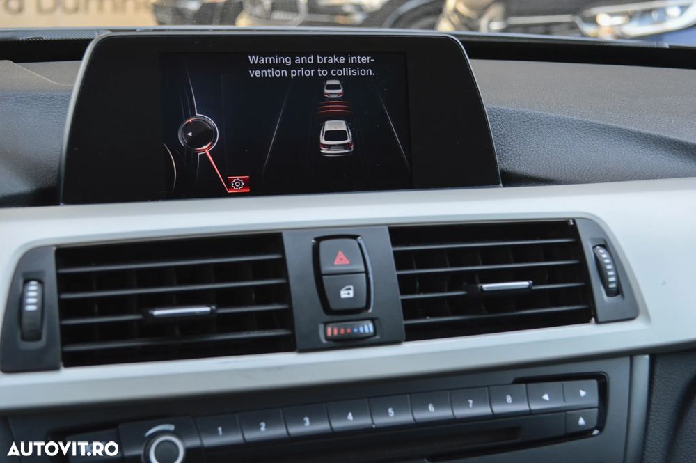 BMW Seria 3 320d Aut. Blue Performance Modern Line - 23