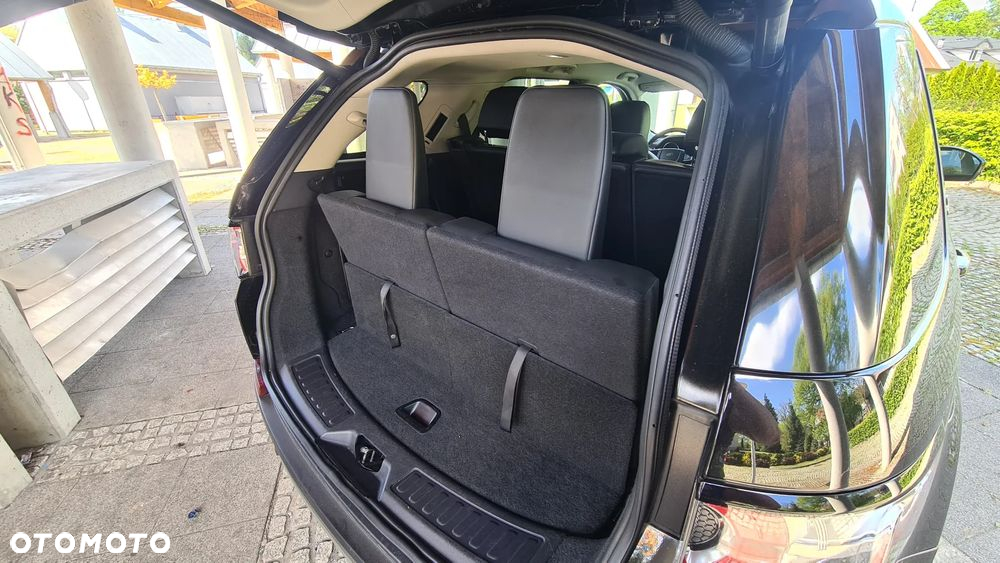 Land Rover Discovery Sport 2.0 Si4 SE - 28