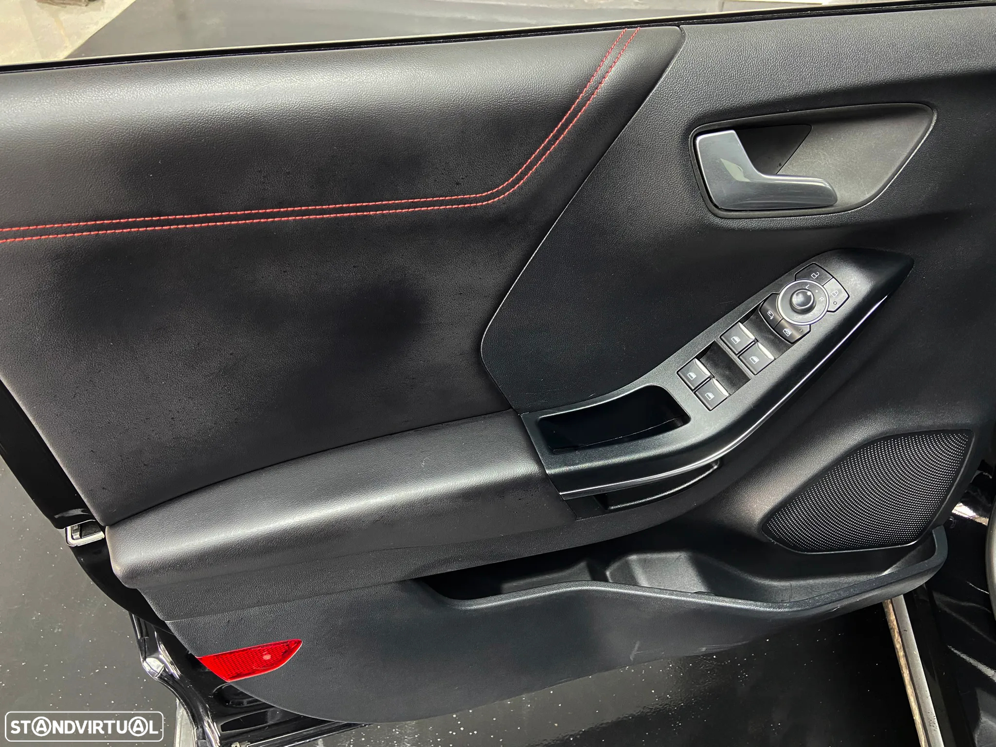 Ford Puma 1.0 EcoBoost MHEV ST-Line Aut. - 8