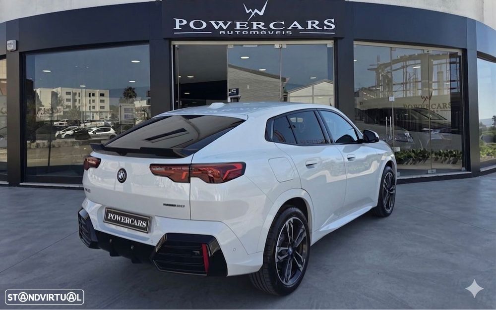 BMW iX2 eDrive20 Pack Desportivo M Pro - 14