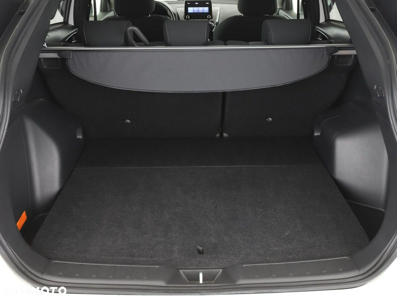 Mitsubishi Eclipse Cross Plug-In Hybrid 4WD Basis - 20