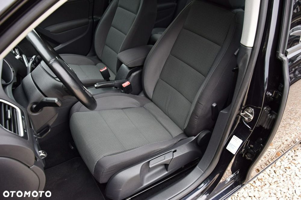 Volkswagen Golf 1.4 Comfortline - 30