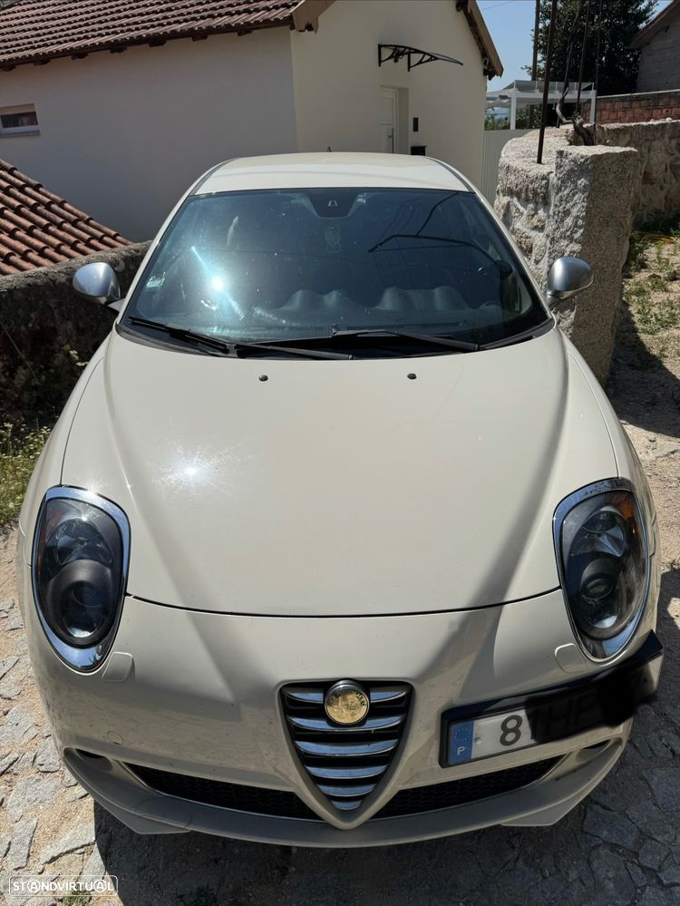 Alfa Romeo MiTo 1.6 JTD Distinctive - 1